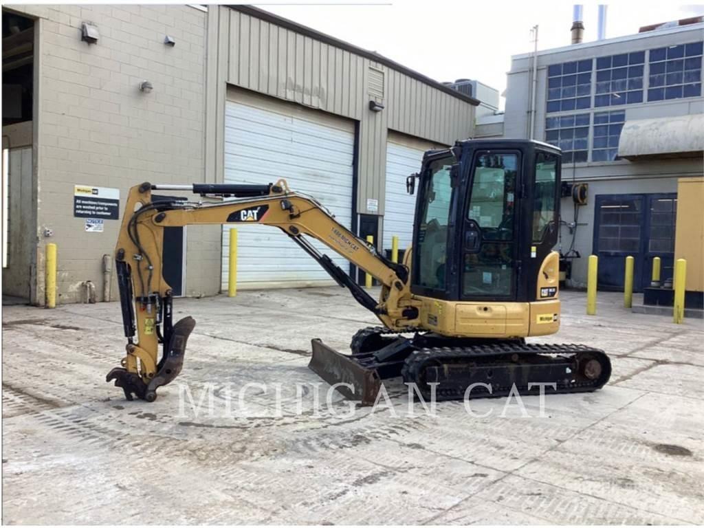 CAT 303.5E2 ATQ Beltegraver