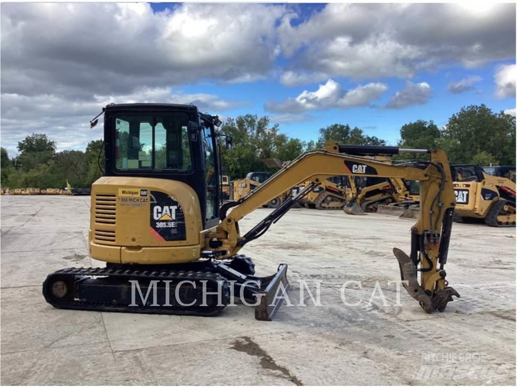 CAT 303.5E2 ATQ Beltegraver