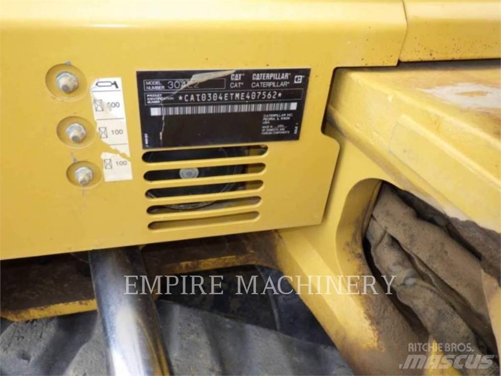 CAT 304E2 Beltegraver