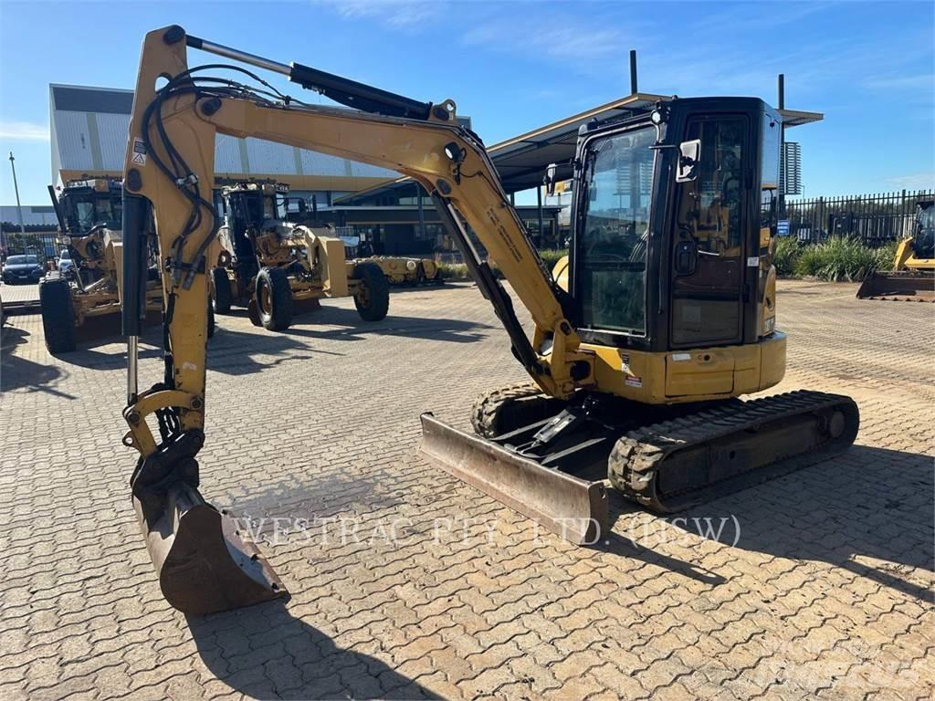 CAT 304E2CR Beltegraver