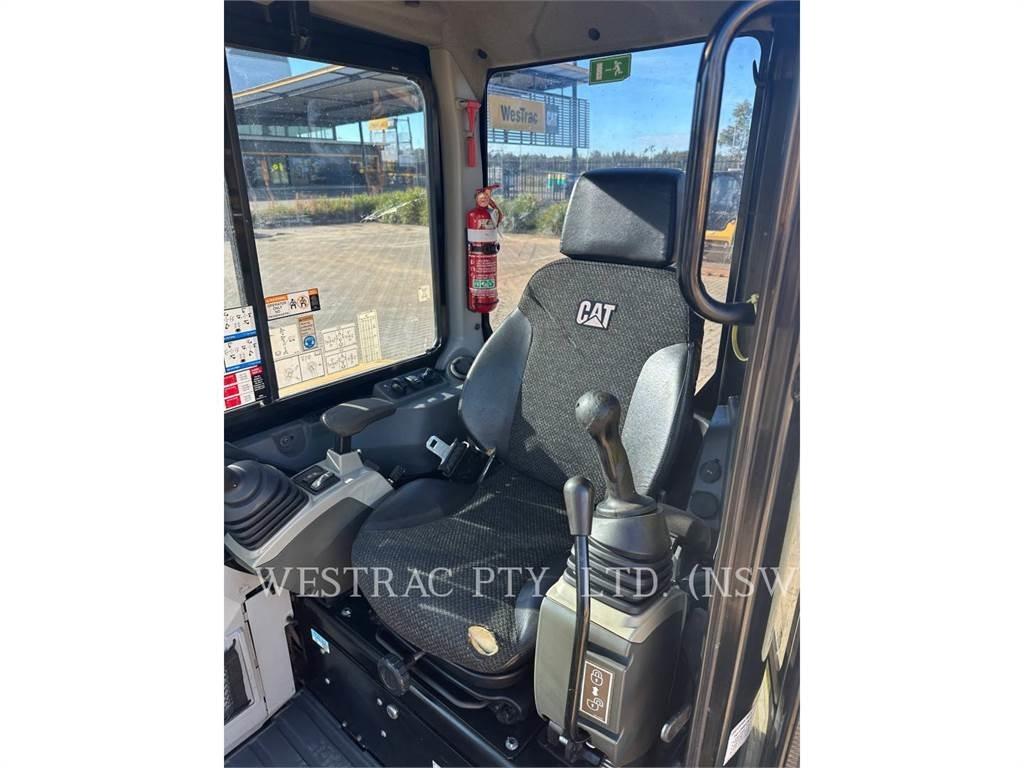 CAT 304E2CR Beltegraver