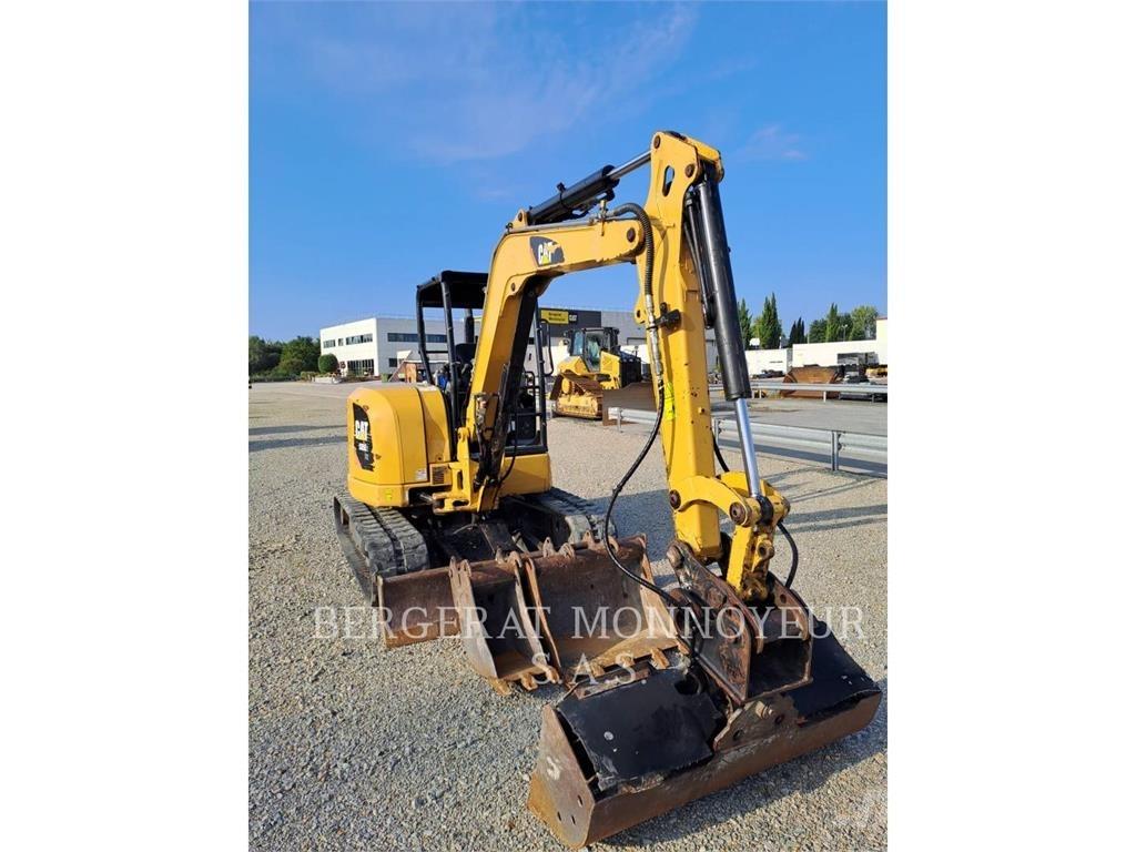 CAT 305E2 Beltegraver