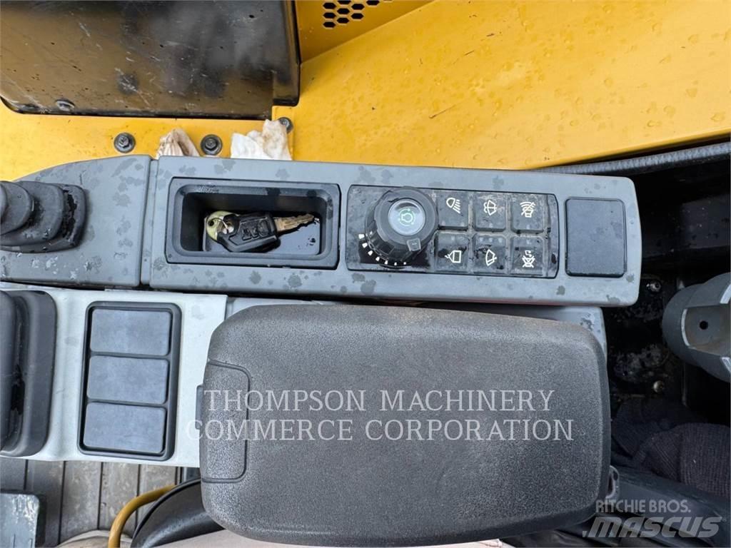 CAT 30607CR Beltegraver