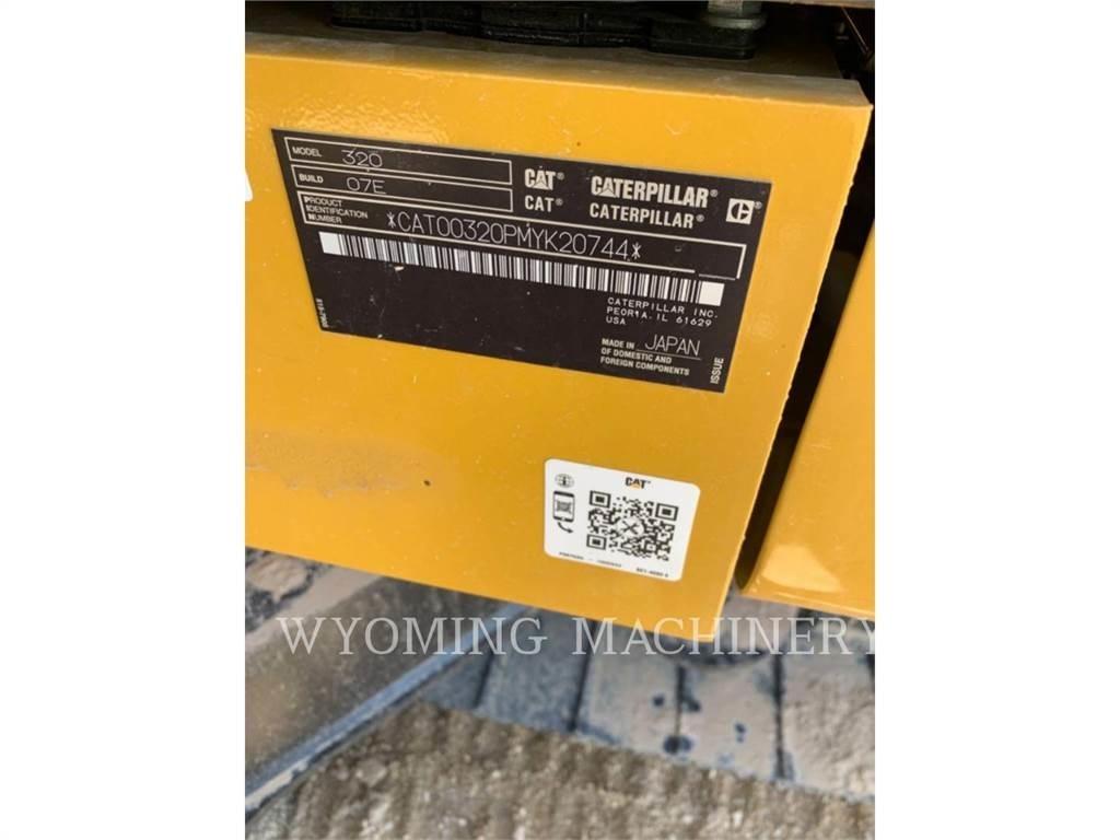 CAT 320 Beltegraver