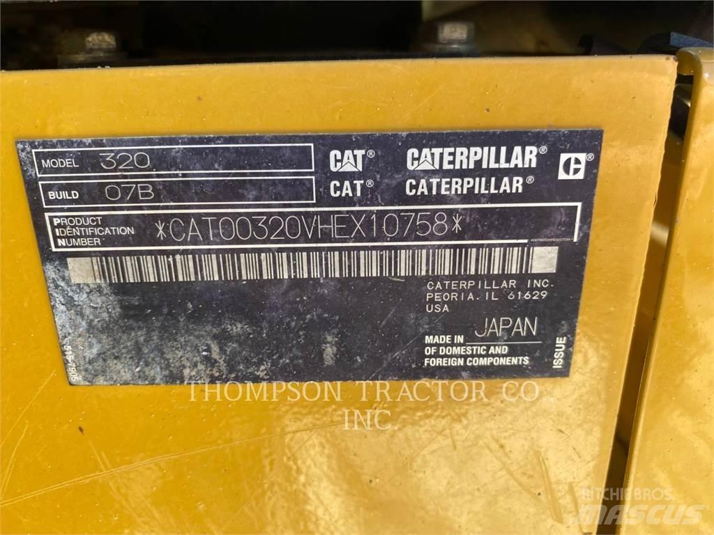 CAT 320 Beltegraver