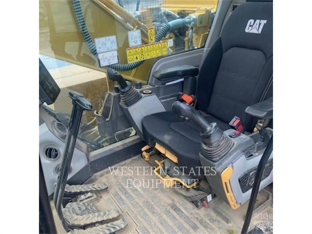 CAT 320 Beltegraver