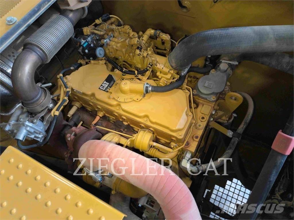 CAT 320 Beltegraver