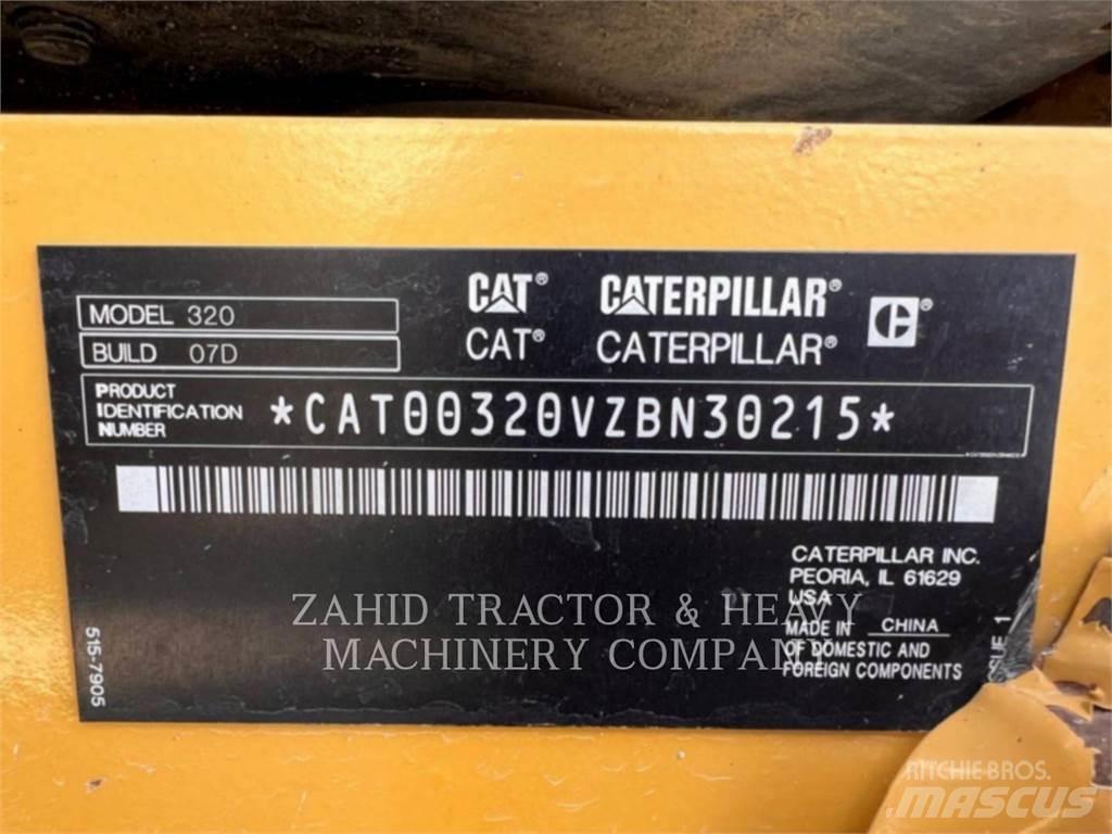 CAT 320-07 Beltegraver