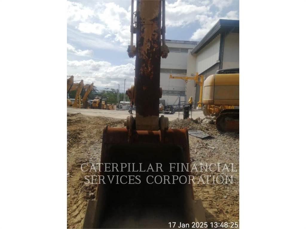 CAT 320-07 Beltegraver