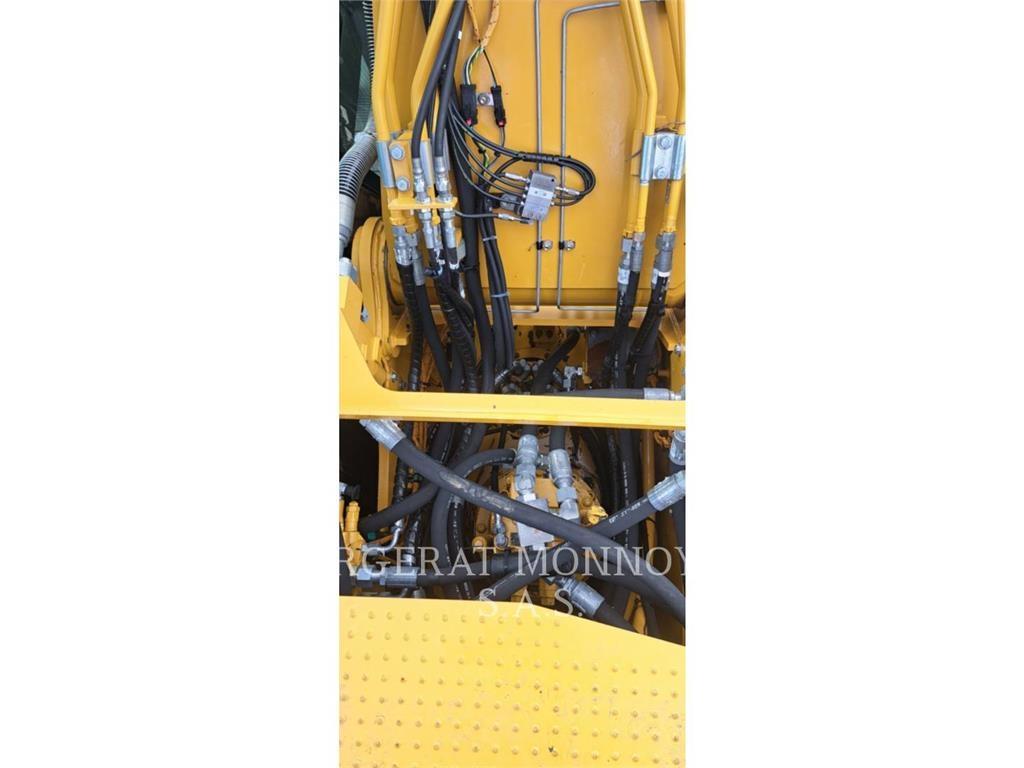 CAT 320-07 Beltegraver