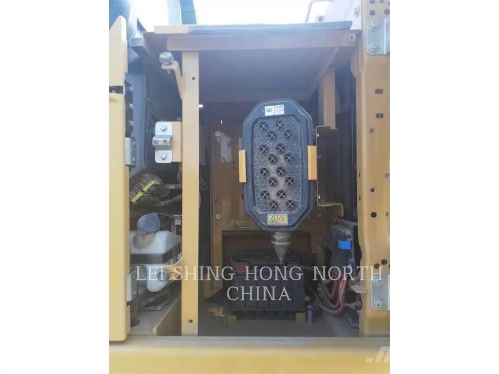 CAT 320-07 Beltegraver