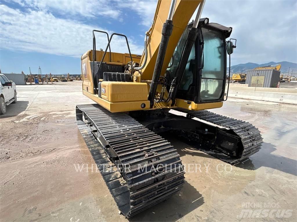CAT 320 CF Beltegraver