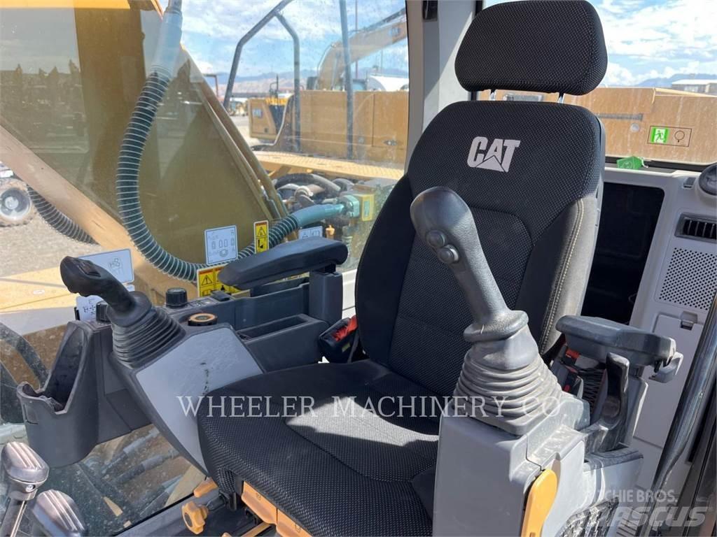 CAT 320 CF Beltegraver