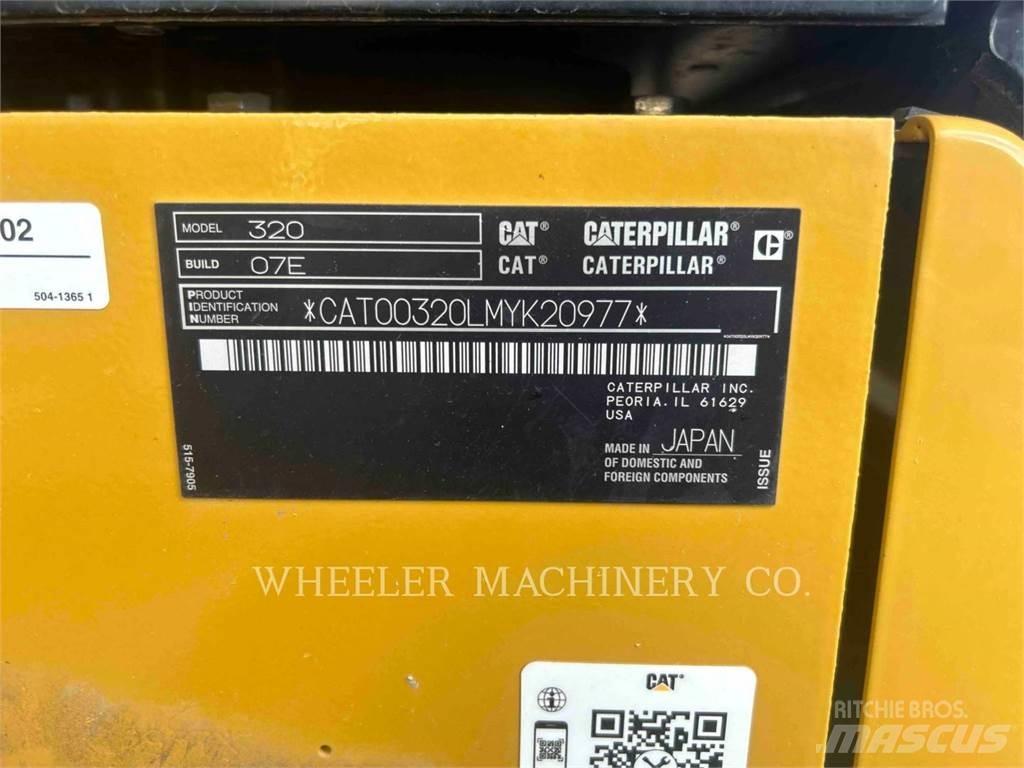 CAT 320 CF Beltegraver