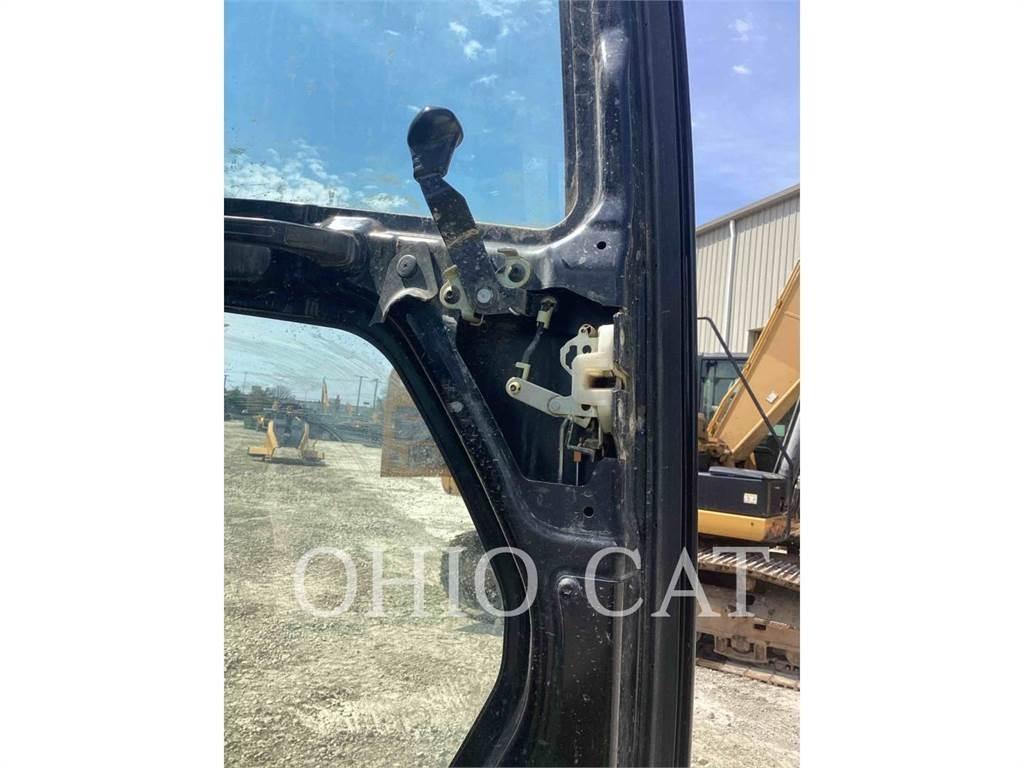 CAT 320 STD Beltegraver