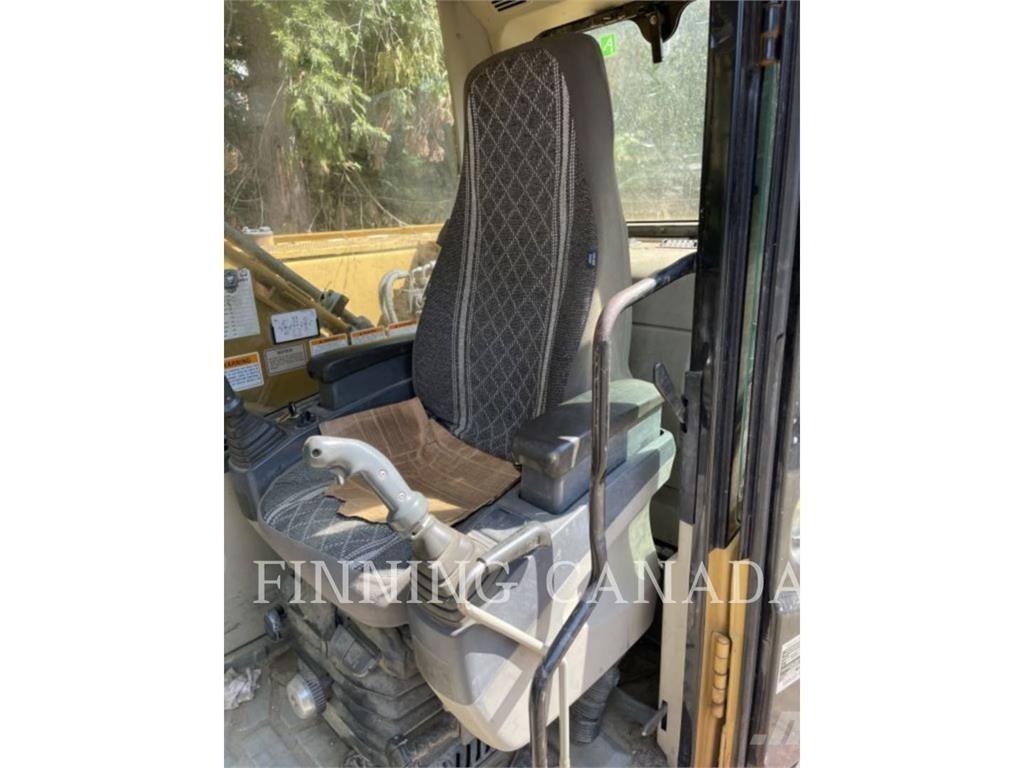 CAT 320C Beltegraver