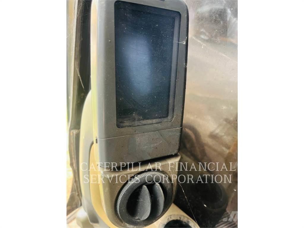 CAT 320D Beltegraver