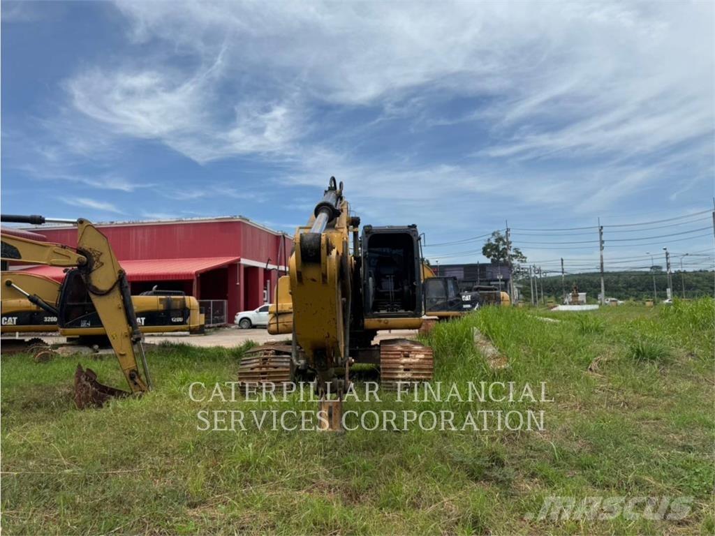 CAT 320D Beltegraver