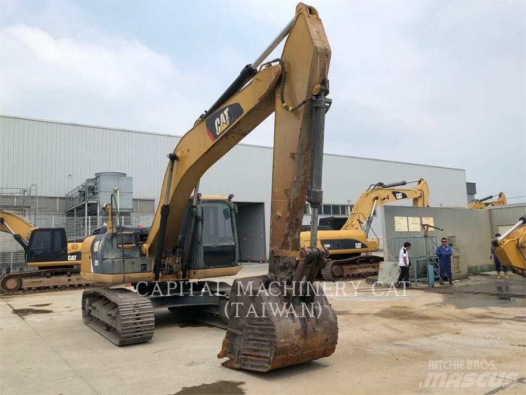 CAT 320D2 Beltegraver