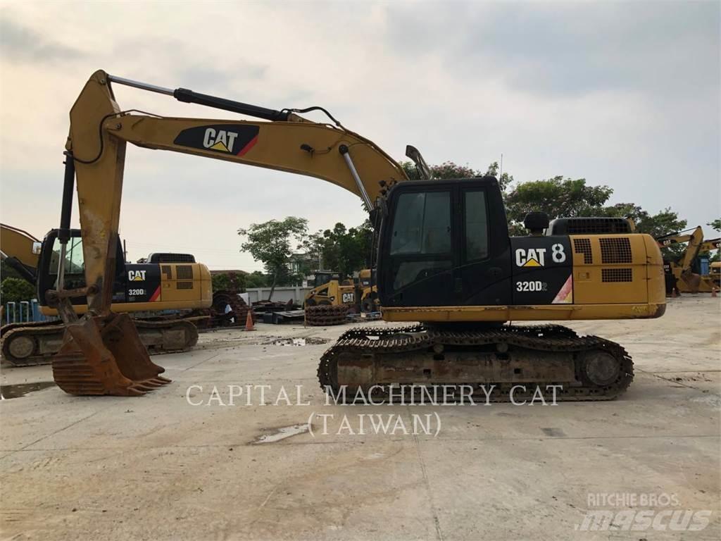 CAT 320D2 Beltegraver