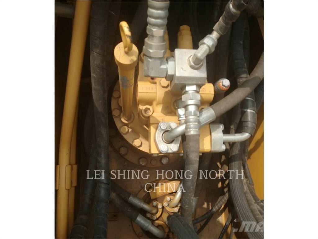 CAT 320D2 Beltegraver