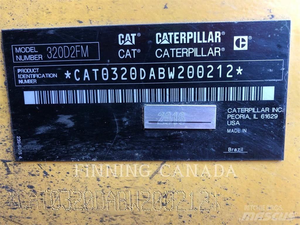CAT 320D2 FM Gravemaskiner