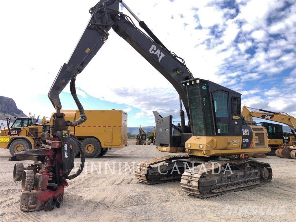 CAT 320D2 FM Gravemaskiner