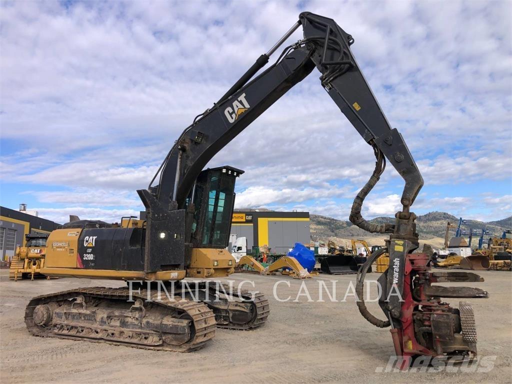 CAT 320D2 FM Gravemaskiner