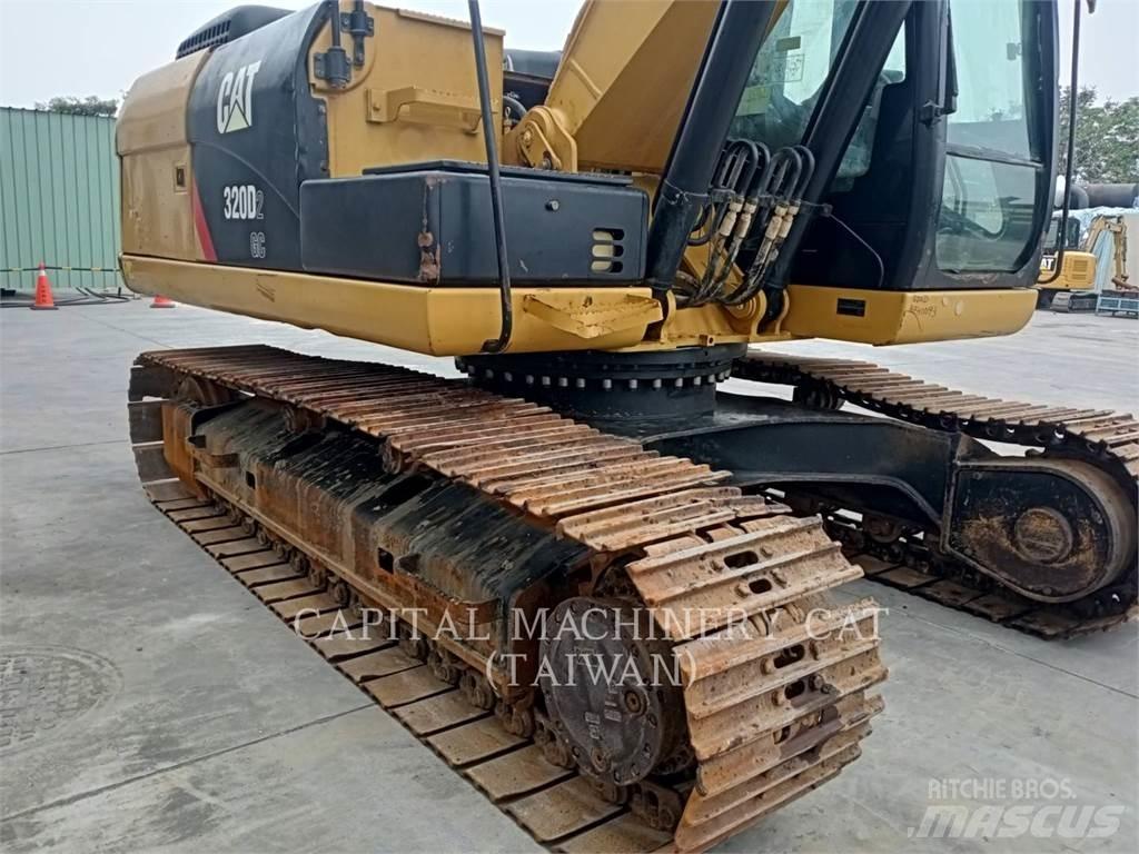 CAT 320D2GC Beltegraver