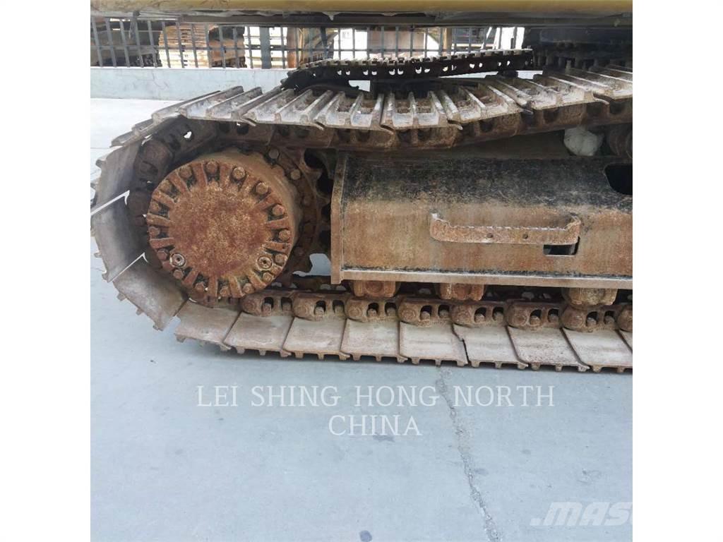 CAT 320D2L Beltegraver