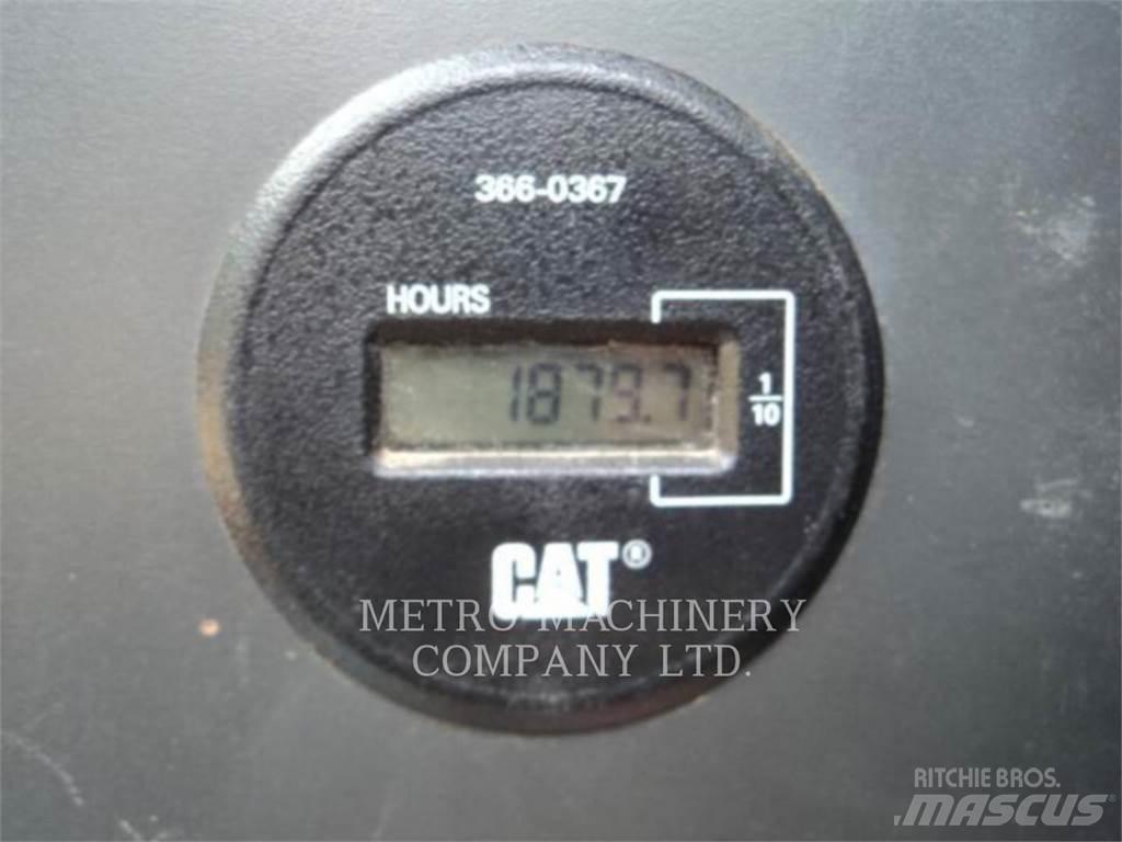 CAT 320DGC Beltegraver