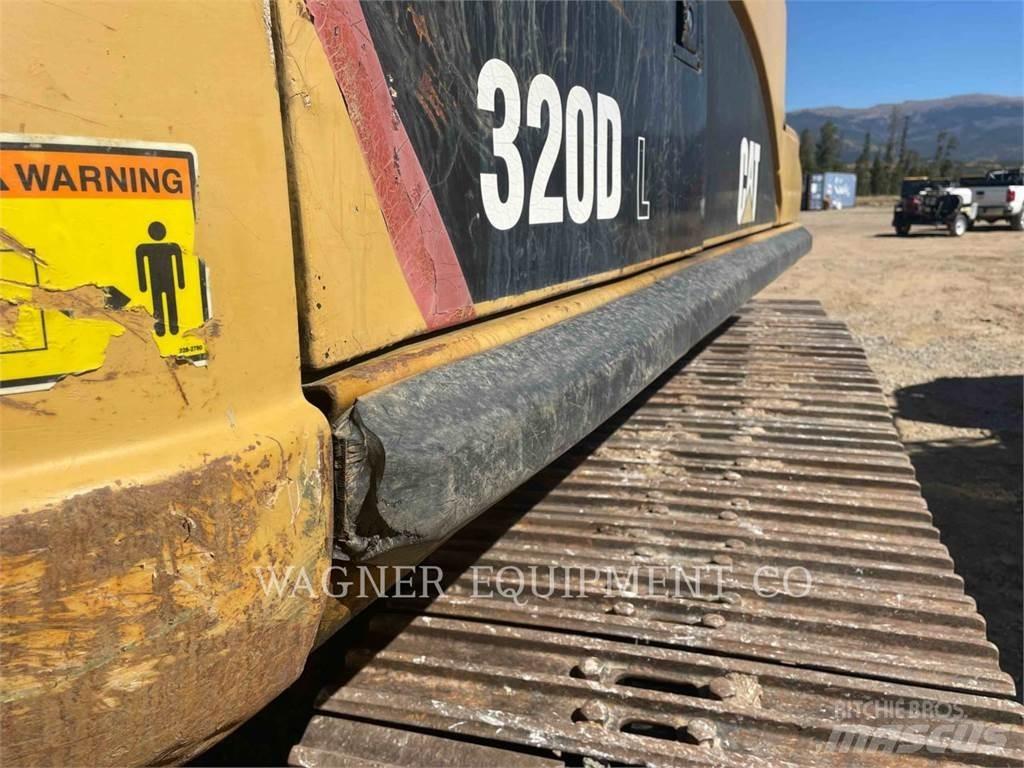 CAT 320DL Beltegraver