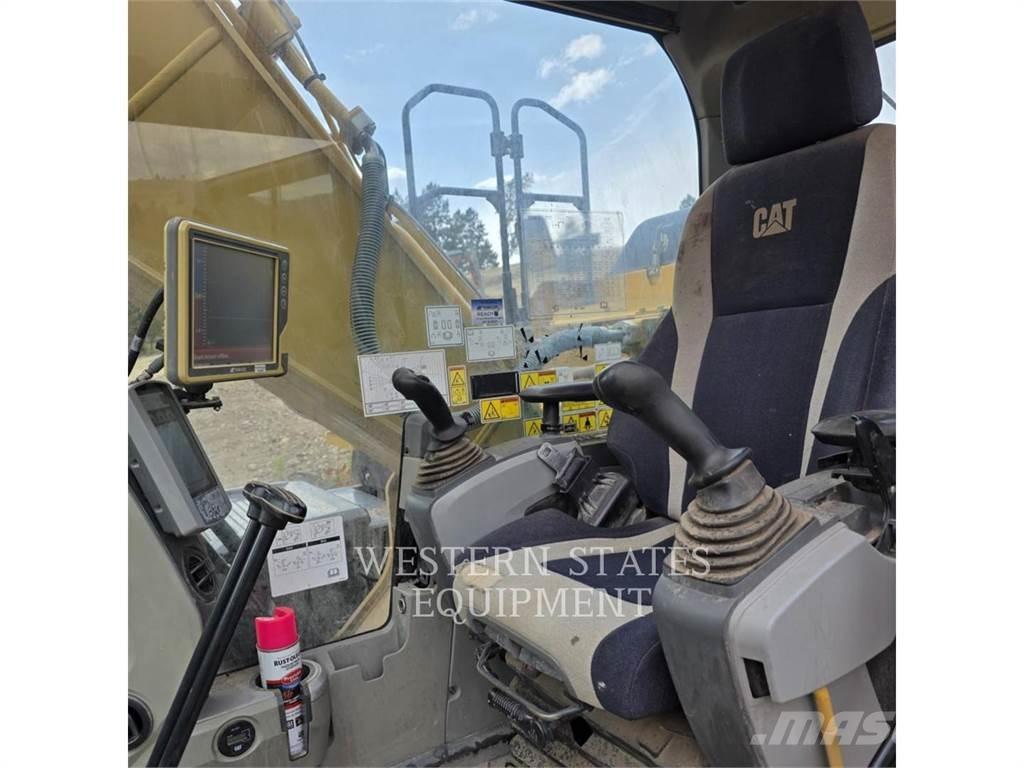 CAT 320E Beltegraver
