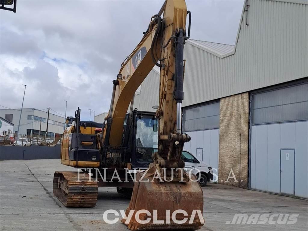 CAT 320EL IHC LANE 1 Beltegraver
