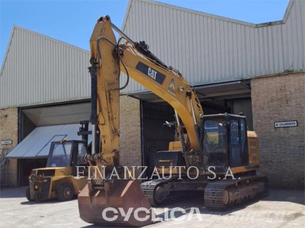 CAT 320EL IHC LANE 1 Beltegraver
