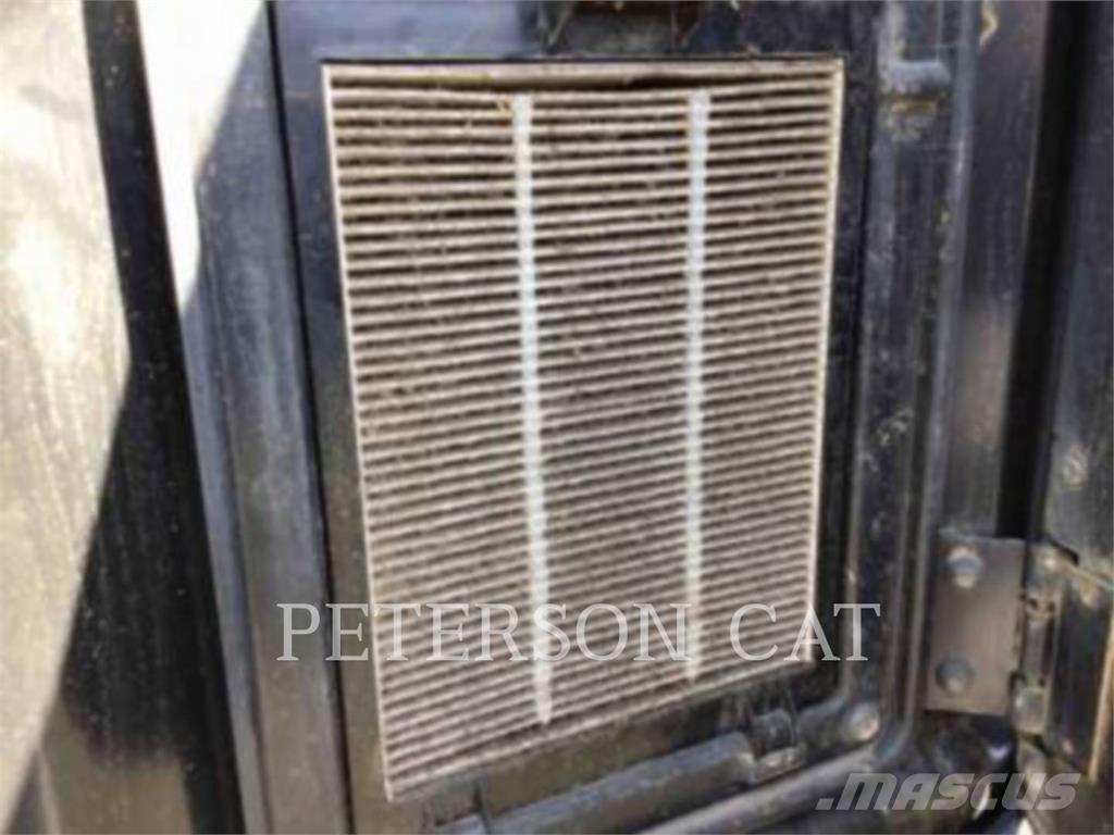 CAT 320F Beltegraver