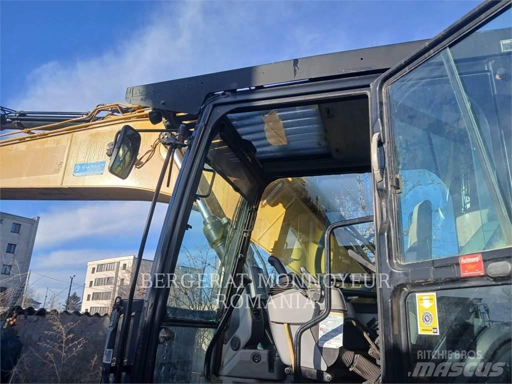 CAT 320FL Beltegraver