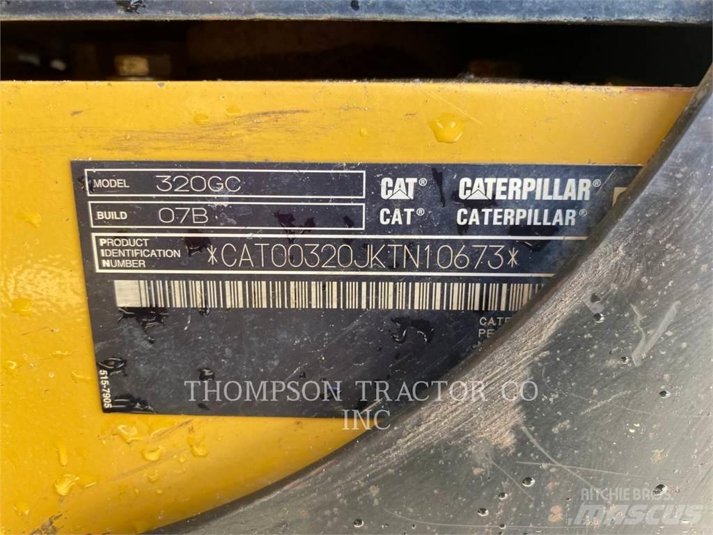 CAT 320GC Beltegraver