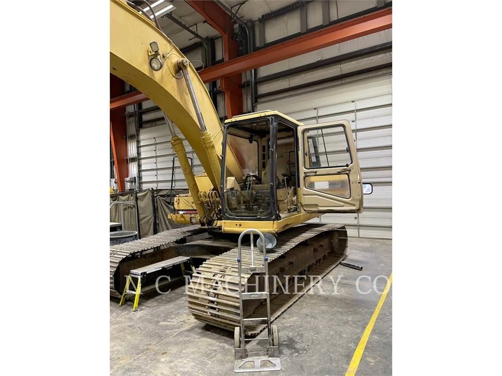 CAT 320L Beltegraver