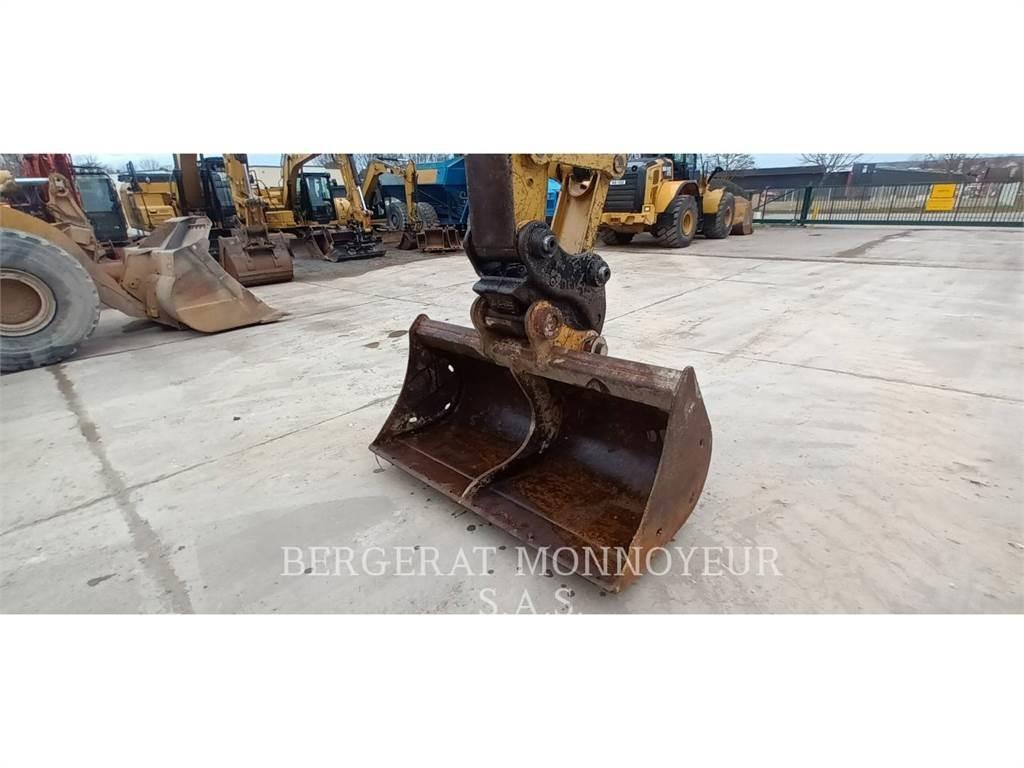 CAT 321D CR Beltegraver