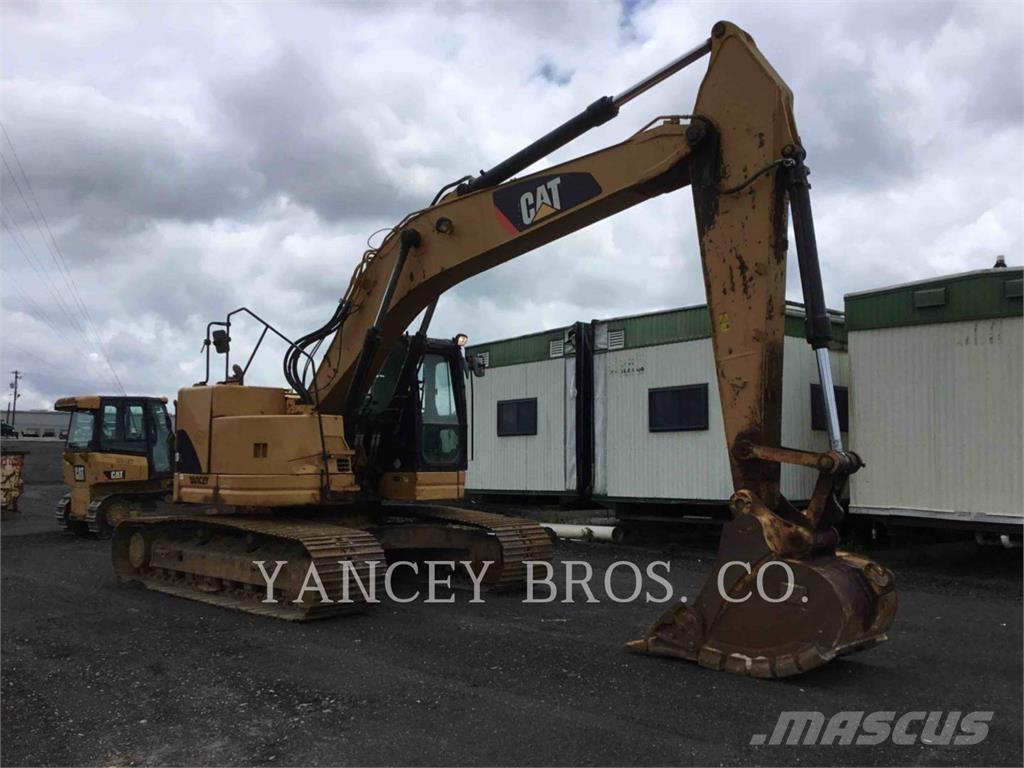 CAT 321DLCR Beltegraver