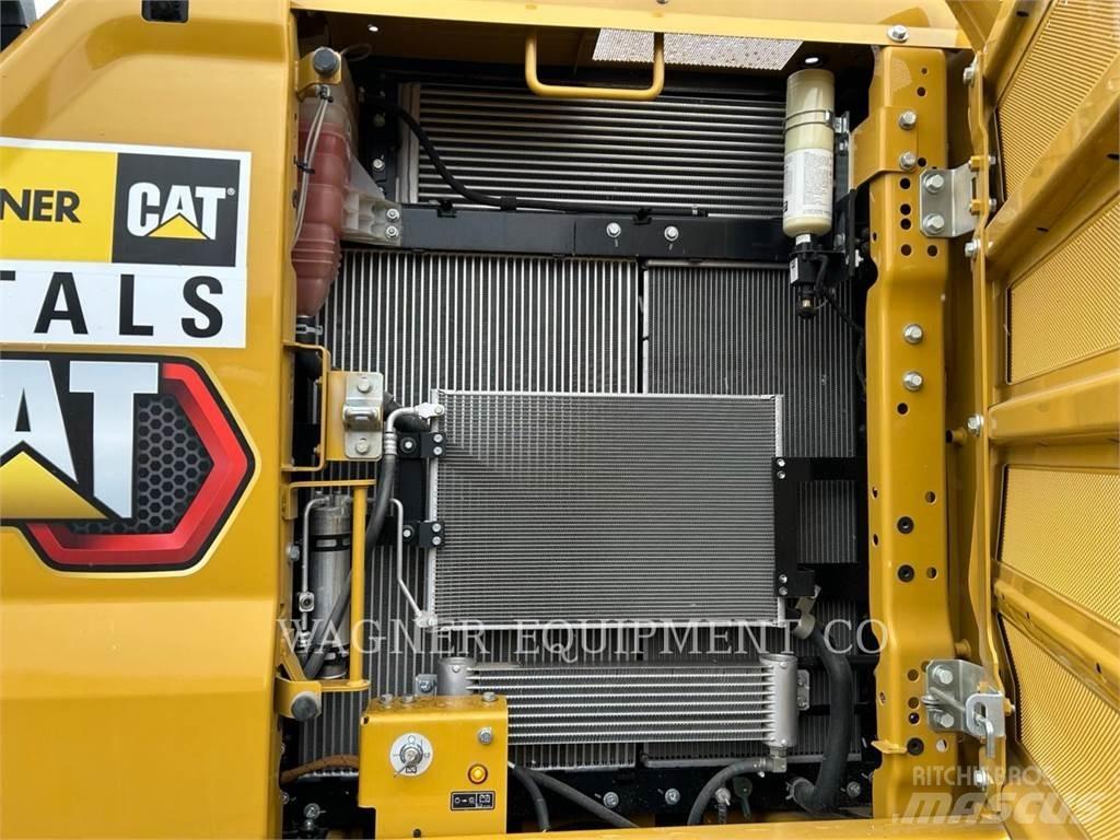 CAT 323 Beltegraver