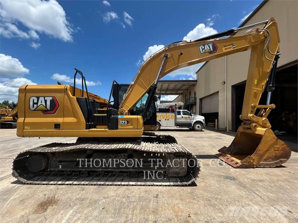 CAT 323 Beltegraver