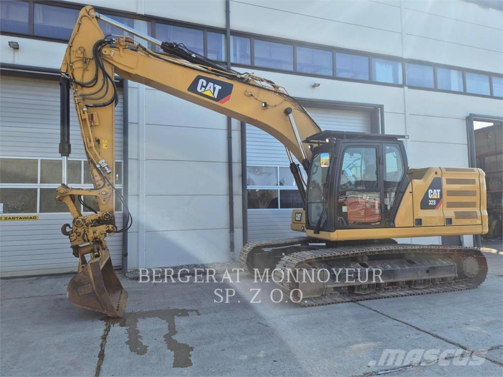 CAT 323 Beltegraver