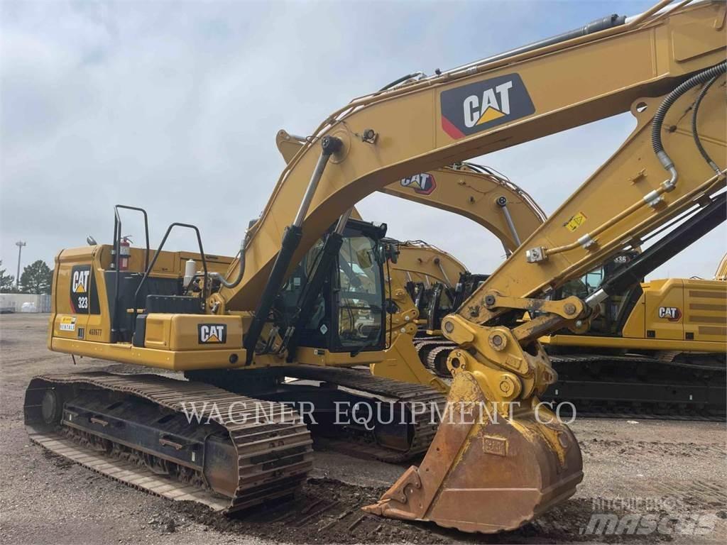 CAT 323 Beltegraver