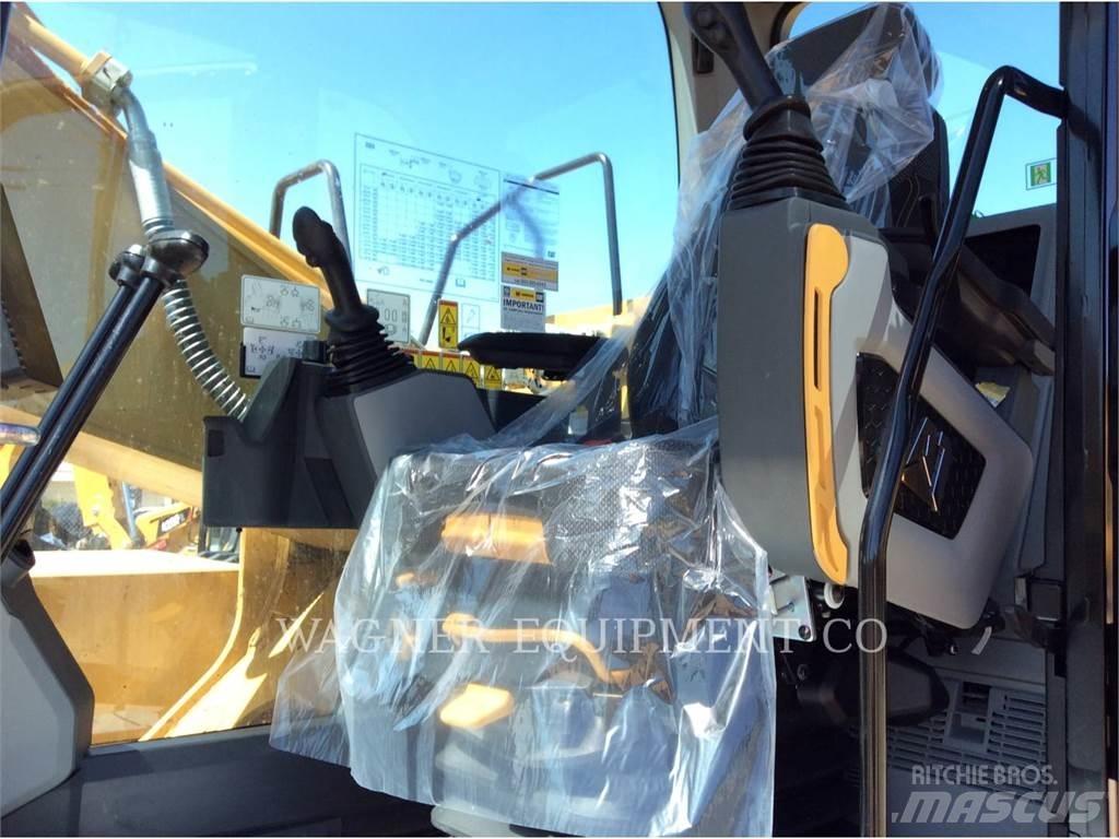 CAT 323 Beltegraver