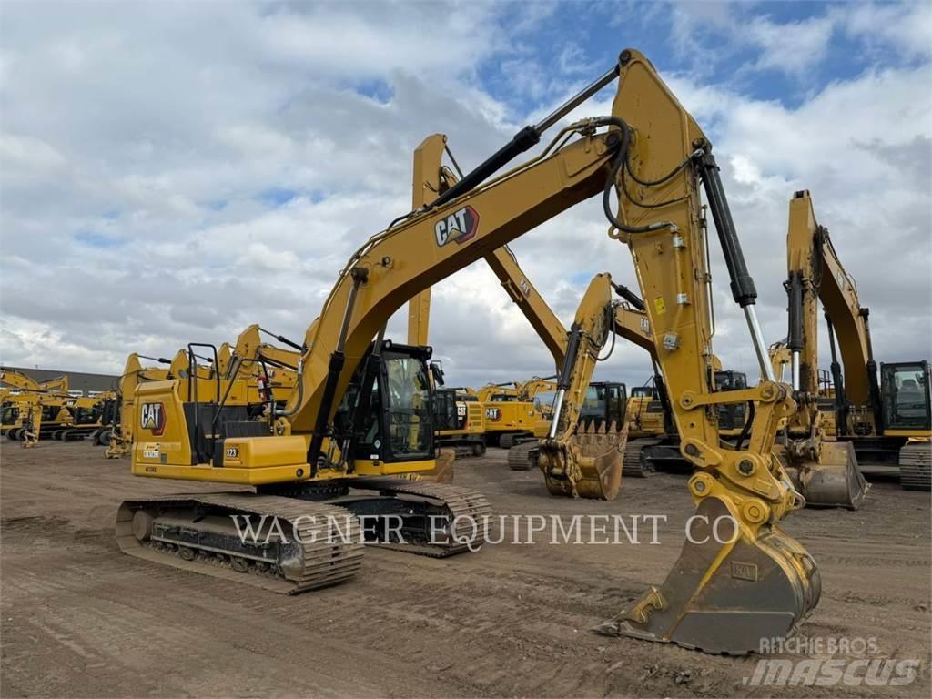 CAT 323 Beltegraver