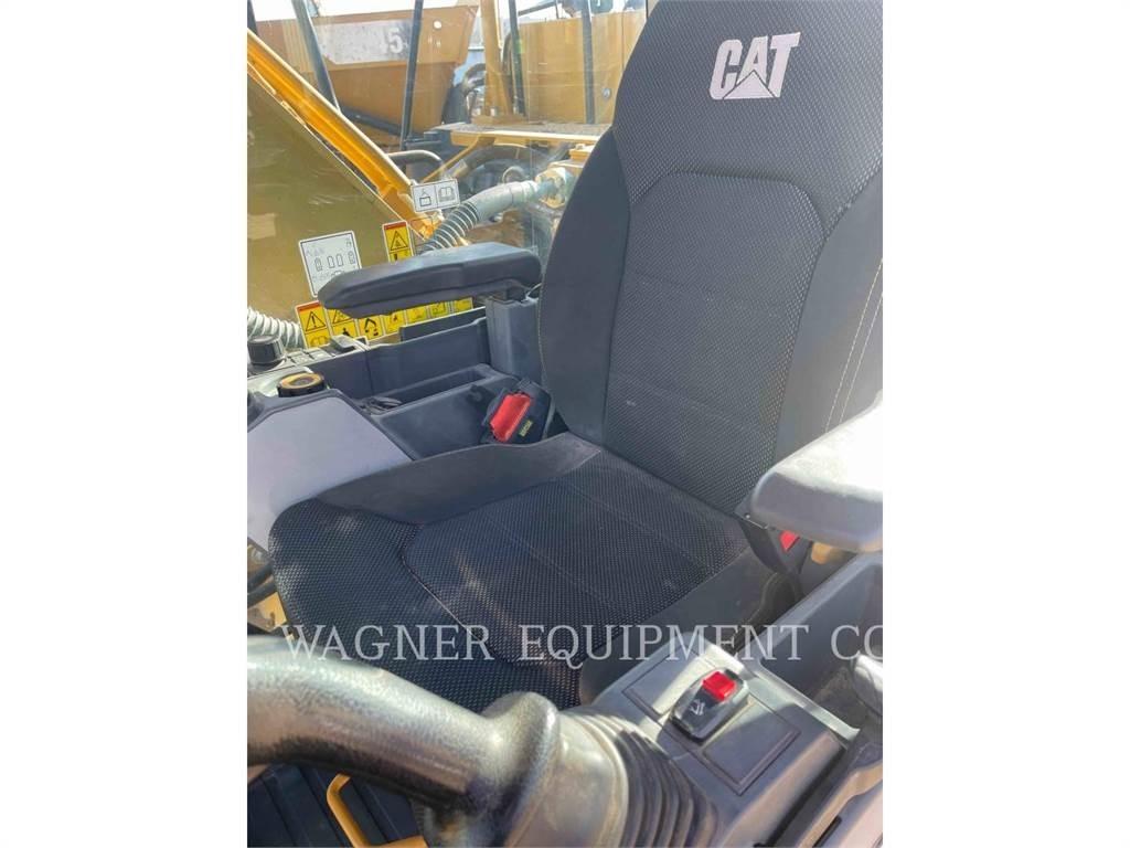CAT 323 Beltegraver