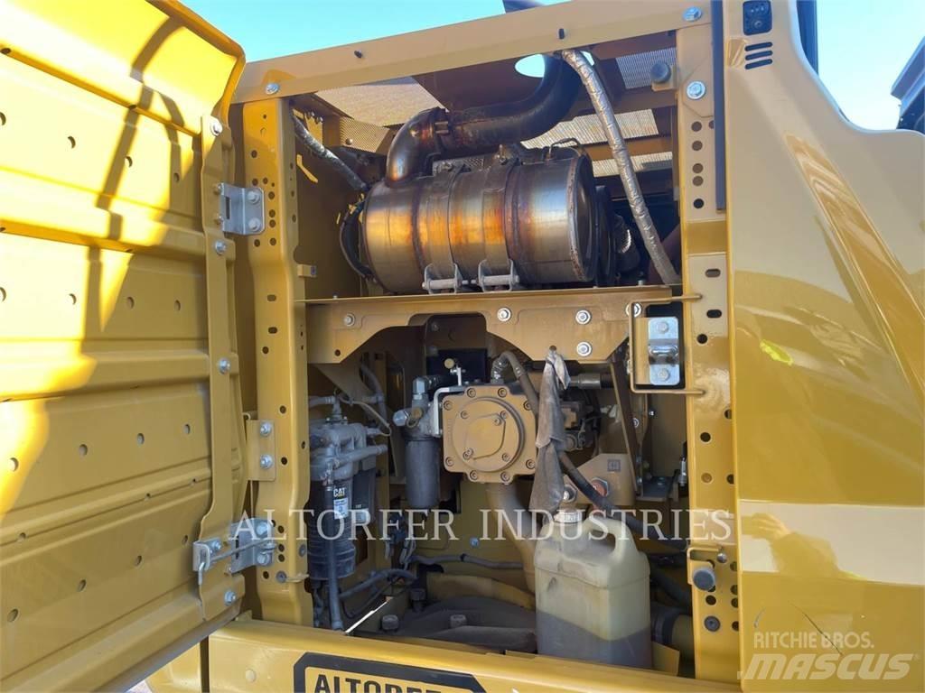 CAT 323-07 Beltegraver