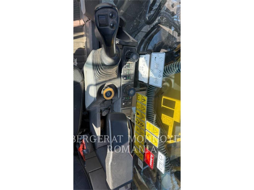 CAT 323-07 Beltegraver